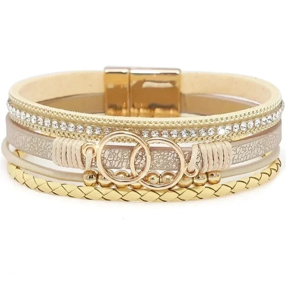 HP! 🎉 Bohemian Layered Beaded Bracelet - Picture 1 of 9